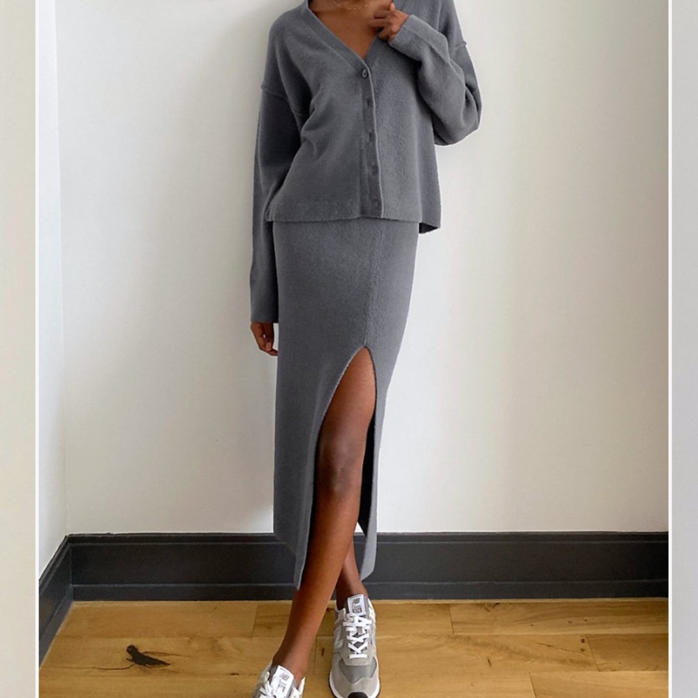 Aritzia Wilfred LEEDS HUSH KNIT Skirt